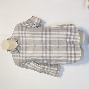 Burberry Britt 3/4 sleeve Button down Women's Small Shirt Blouse Nova